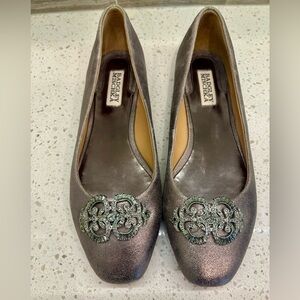 Badgley Mischka Women's Metallic Gray Flats, Size 8